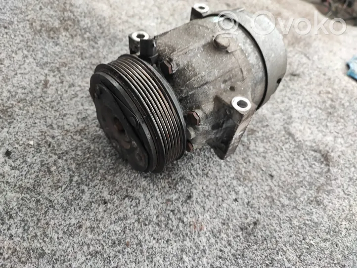 Renault Scenic I Air conditioning (A/C) compressor (pump) 7700105765