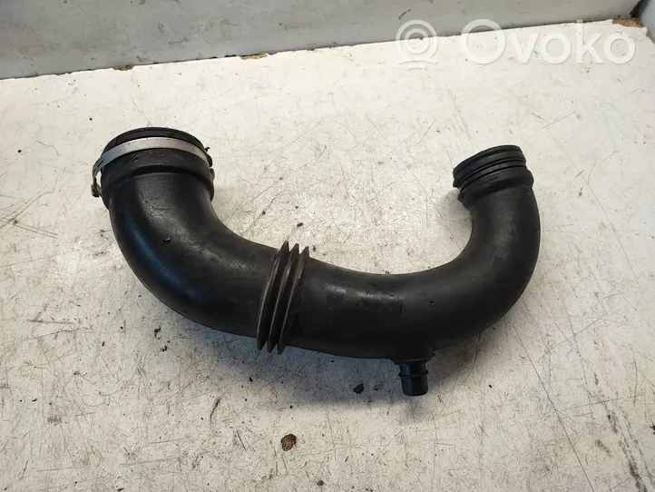 Renault Trafic II (X83) Tube d'admission d'air 8200082448
