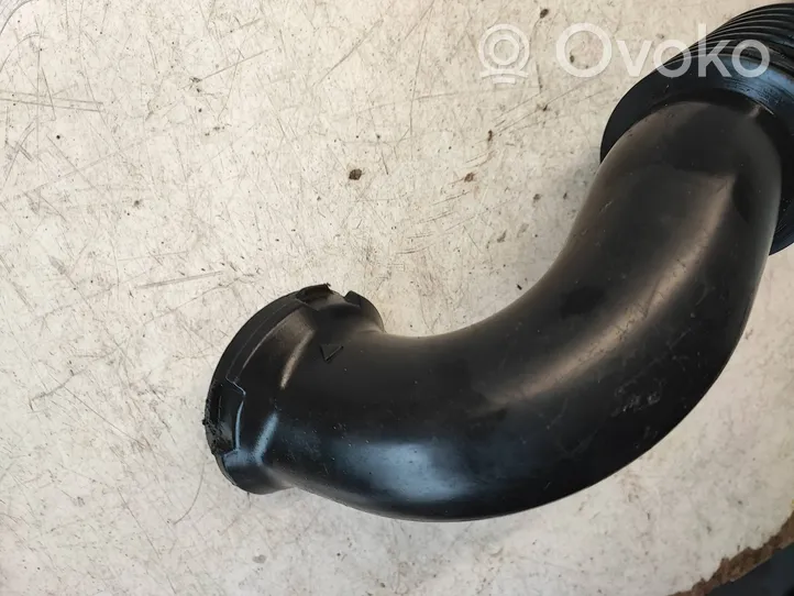 Opel Vivaro Tube d'admission d'air 8200658370