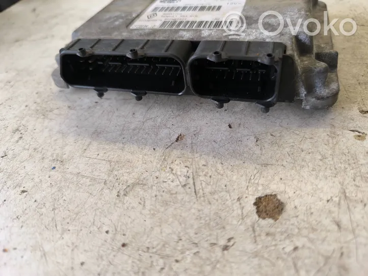 Renault Trafic II (X83) Module de contrôle de boîte de vitesses ECU 8200645578