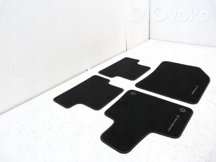 Opel Grandland X Car floor mat set 