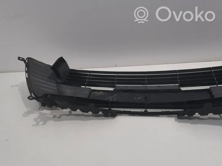 Toyota Corolla E210 E21 Grille inférieure de pare-chocs avant 5311202B50