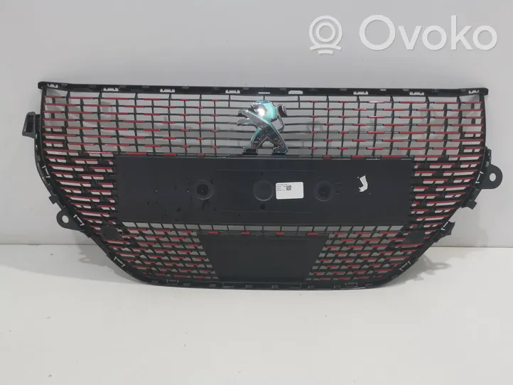 Peugeot 208 Grille de calandre avant 9823210180