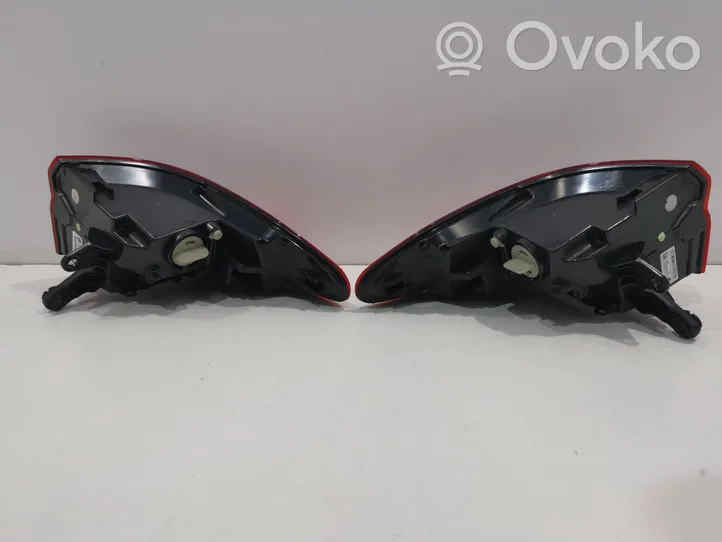 BMW X2 F39 Set feux arrière / postérieurs f03687000