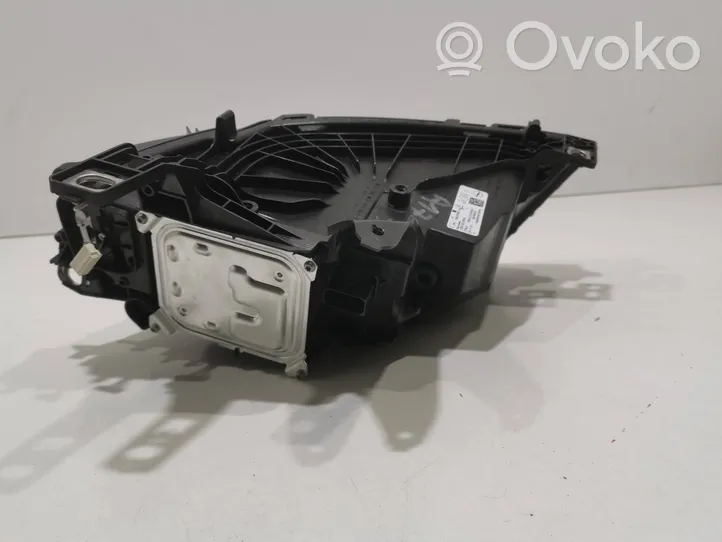 Opel Astra L Lampa przednia 9850326380