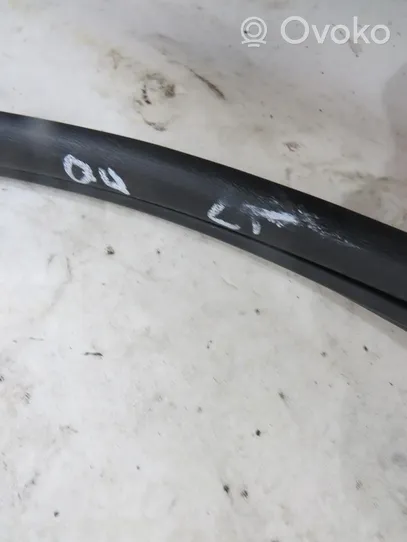 Nissan Qashqai+2 Rubber seal rear door 