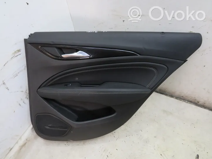 Opel Insignia B Rivestimento del pannello della portiera posteriore 