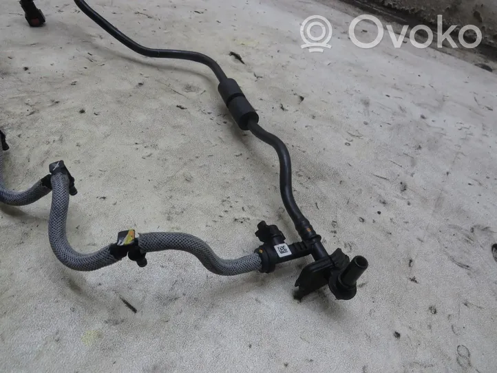 Nissan X-Trail T32 Fuel line pipe 