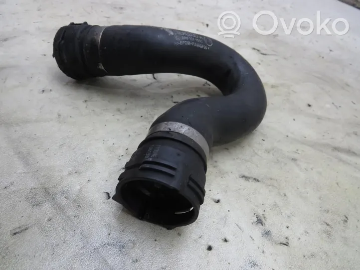 Audi Q5 SQ5 Tuyau de liquide de refroidissement moteur 8R0121101C