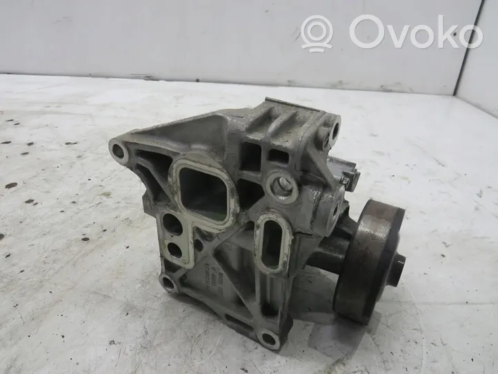 Mazda 3 III Pompe de circulation d'eau SH01151H0