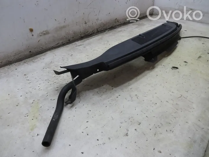 Opel Zafira C Wiper trim 39001271