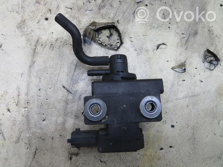 Opel Zafira C Valve vacuum 55576356