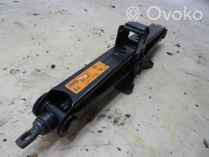 Nissan X-Trail T32 Lift Jack 