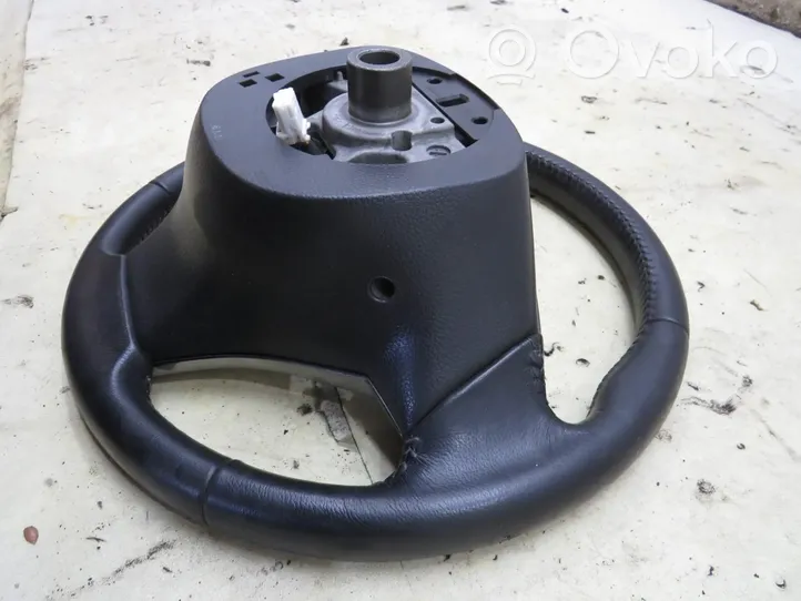 Nissan X-Trail T32 Steering wheel 