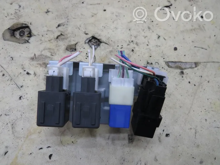 Nissan X-Trail T32 Fuse box set 