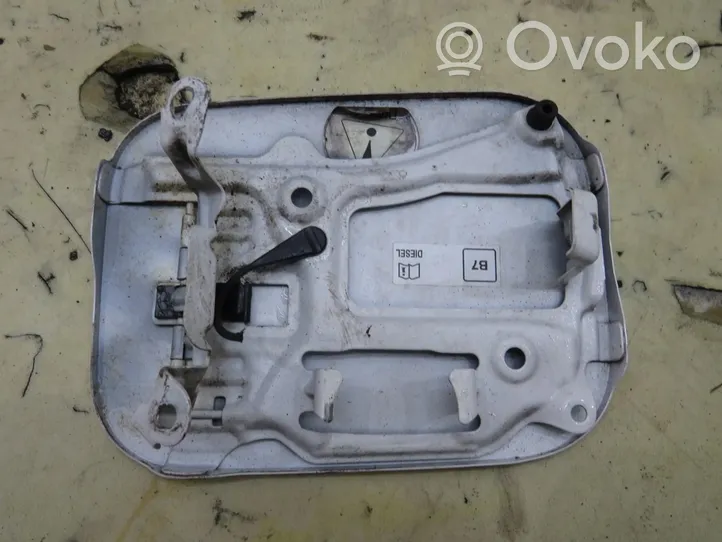 Toyota Avensis T270 Bouchon, volet de trappe de réservoir à carburant 