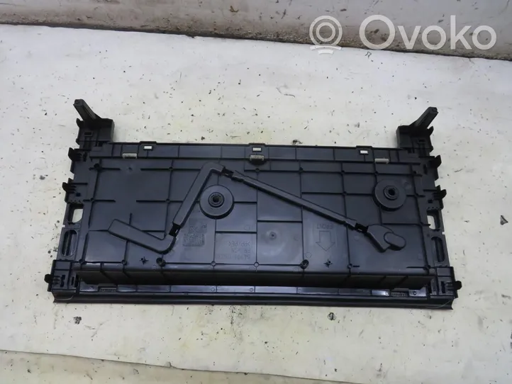 Toyota Avensis T270 Boîte de rangement 64991-05030