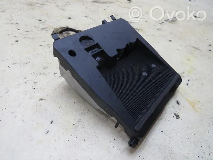 Toyota Avensis T270 Sensore radar Distronic 88181-05050