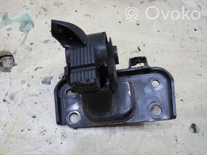 Toyota Avensis T270 Engine mount vacuum valve 