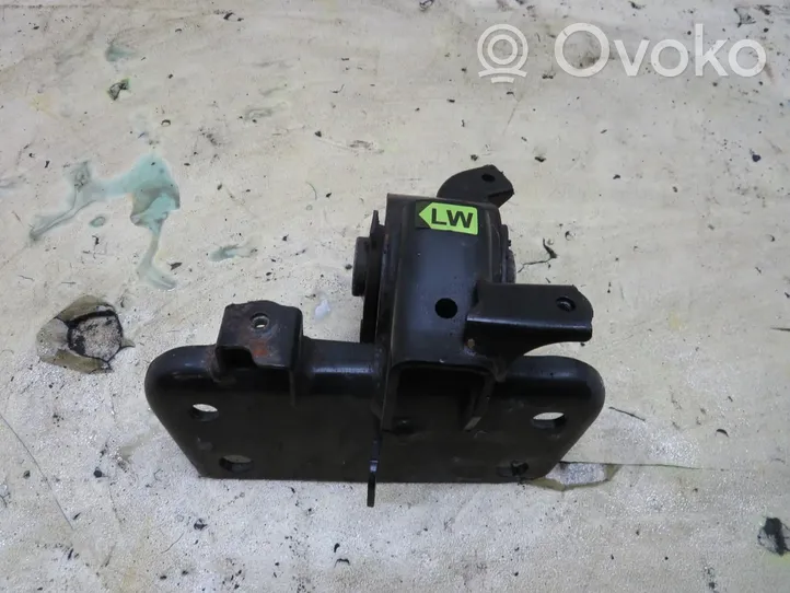 Toyota Avensis T270 Engine mount vacuum valve 