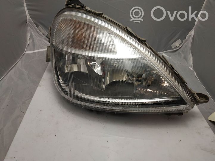 Mercedes-Benz A W168 Phare frontale A1688201061
