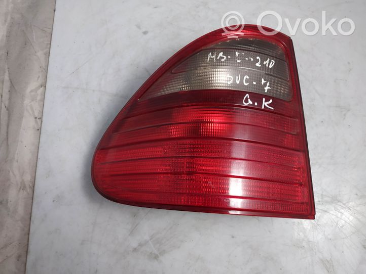 Mercedes-Benz E W210 Rear/tail lights A2108204764