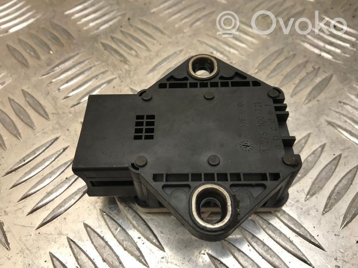 0265005868 Iveco Daily 45 - 49.10 ESP acceleration yaw rate sensor, 53.00 €