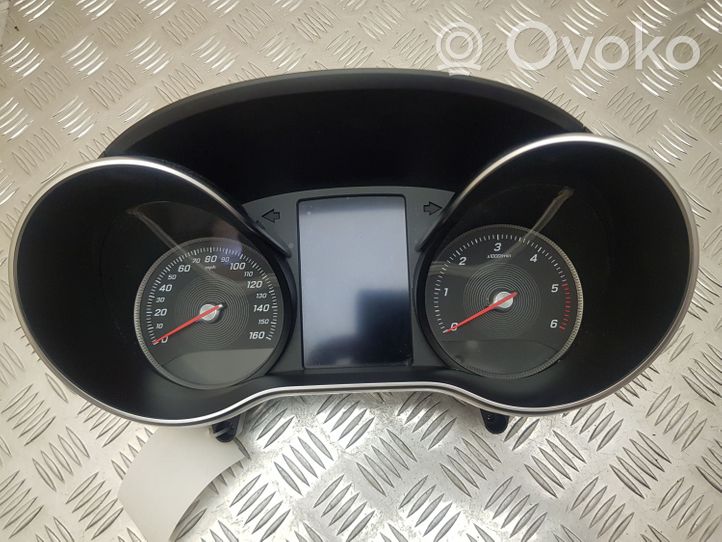 Mercedes-Benz GLC X253 C253 Speedometer (instrument cluster) A2059002618