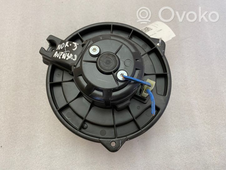 Toyota Avensis T250 Heater fan/blower MF0160700610