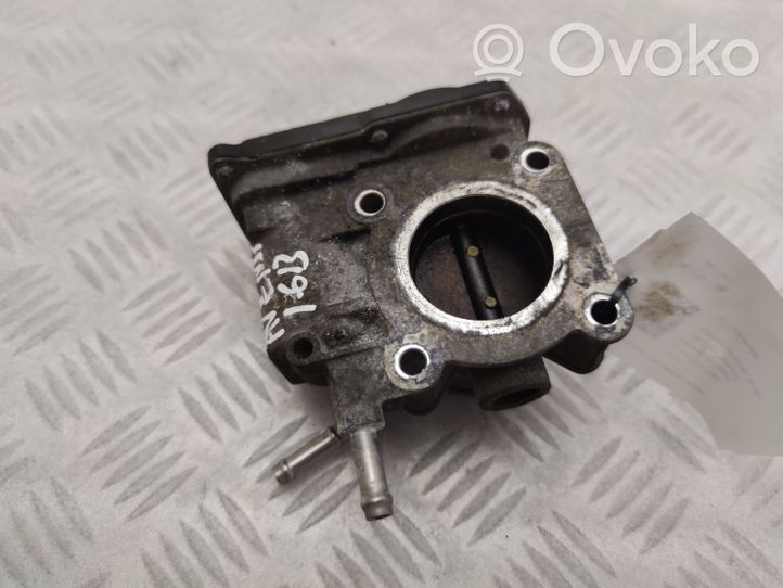 Toyota Avensis T250 Valvola a farfalla 220300D021