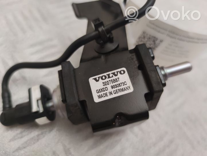 Volvo S90, V90 Webasto-lisälämmittimen polttoainepumppu 32275887