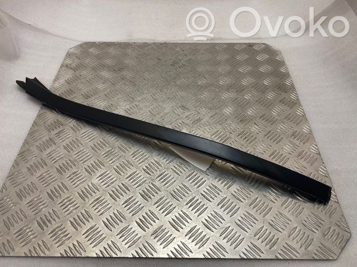 A2926908100 Mercedes-Benz E W238 Windshield trim, 30.00 € | RRR 