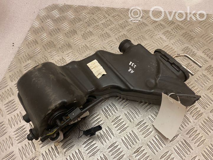 Mercedes-Benz E W238 Réservoir de liquide lave-glace A2058600360