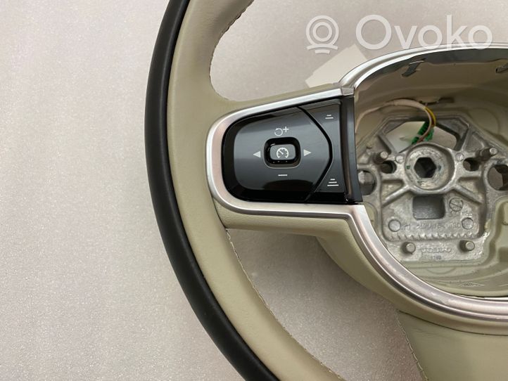 Volvo S90, V90 Ohjauspyörä 31407814