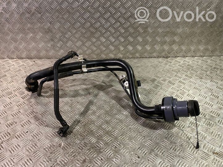 Toyota C-HR Tubo e bocchettone per riempimento serbatoio del carburante 7774510020