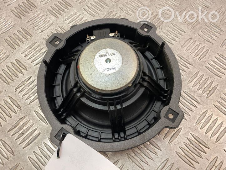 Hyundai Tucson IV NX4 Takaoven kaiutin 96330N7000