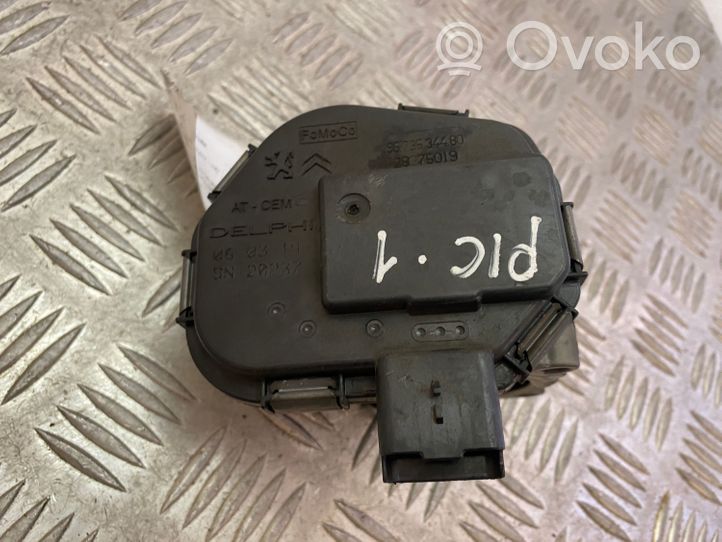 Citroen C4 II Picasso Droselinė sklendė 9673534480