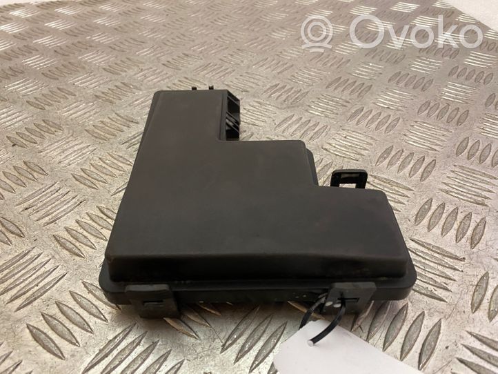 Nissan Qashqai Fuse box cover 