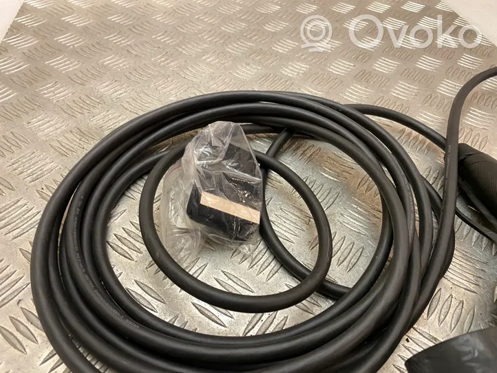 Volvo XC90 Kabel do ładowania samochodu elektrycznego 32257798