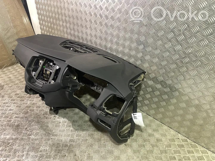 Volvo XC90 Panelis 