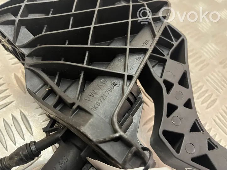 Volkswagen Golf VI Clutch pedal 1K1721059ER