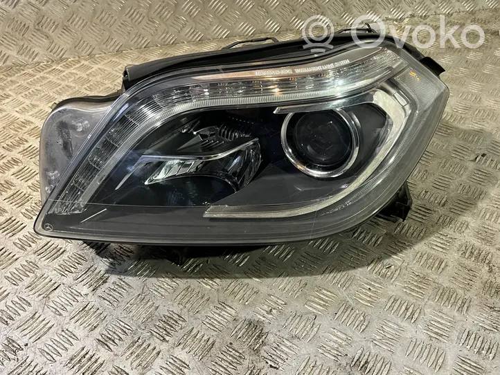 Mercedes-Benz GL X166 Phare frontale A1668203659