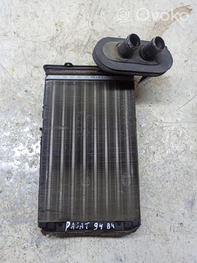 Volkswagen PASSAT B4 Radiateur soufflant de chauffage 1H1819031A