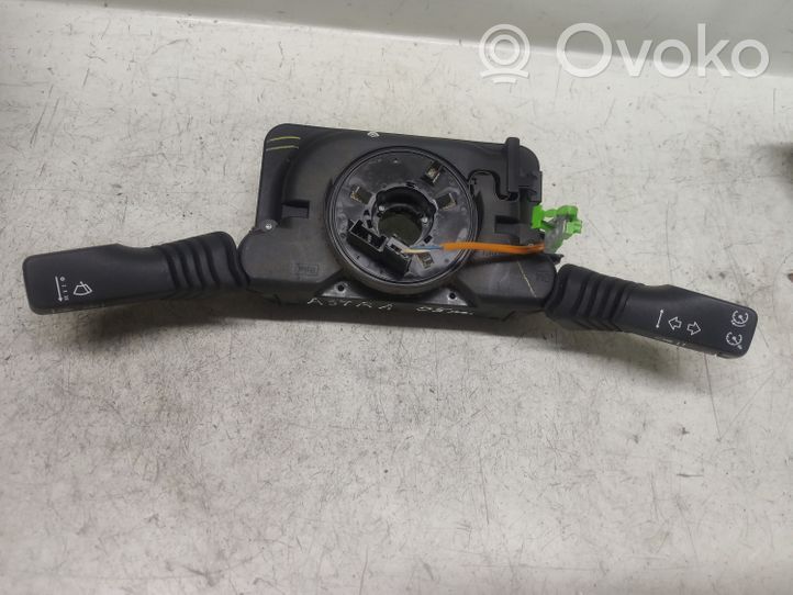 Opel Astra G Leva/interruttore dell’indicatore di direzione e tergicristallo 203780