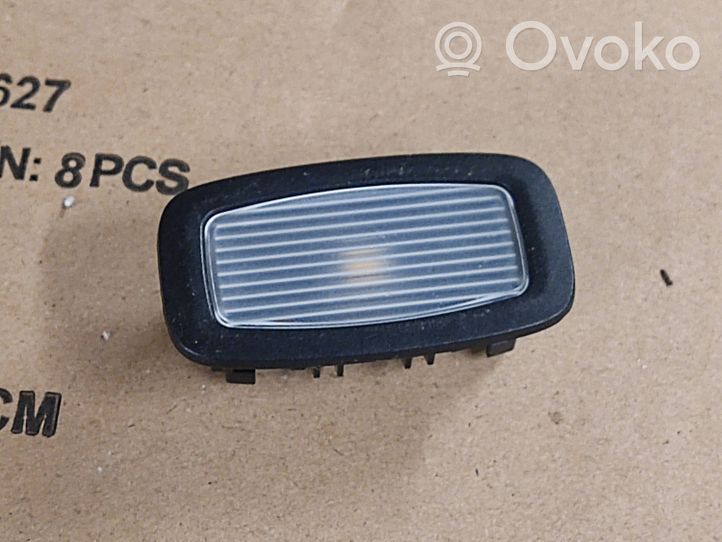 Mercedes-Benz C W205 Altre luci abitacolo A0009063604