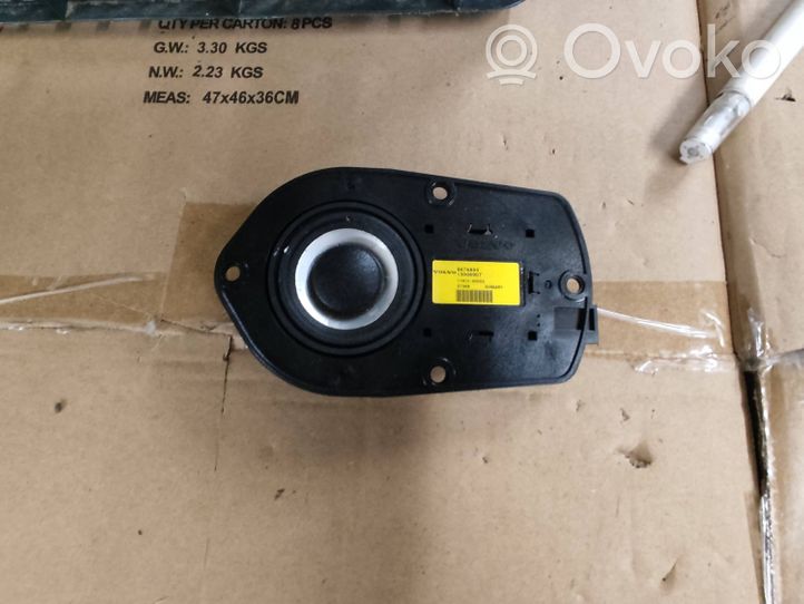 Volvo XC60 Altavoz del panel 8676894