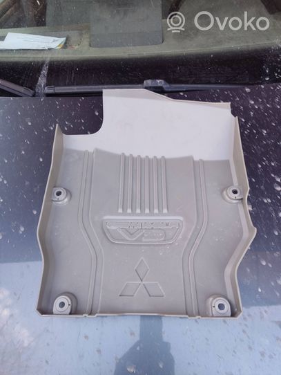 Mitsubishi Outlander Variklio dangtis (apdaila) 94990992