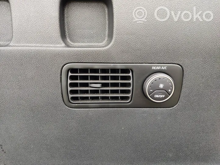 KIA Sorento Dolny panel schowka koła zapasowego 85740C5200