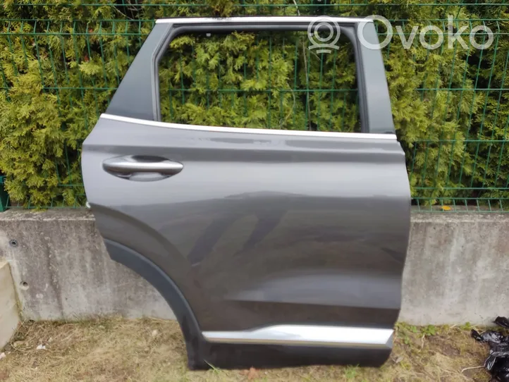 Hyundai Santa Fe Rear door 