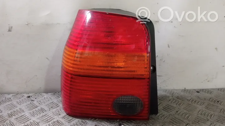 Seat Arosa Aizmugurējais lukturis virsbūvē 38030748